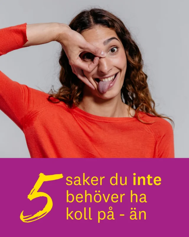 Alla har inte full koll i början – och det behöver du heller inte ha. 
💛
Här är 5 saker du inte behöver kunna innan du börjar plugga i höst 🎒