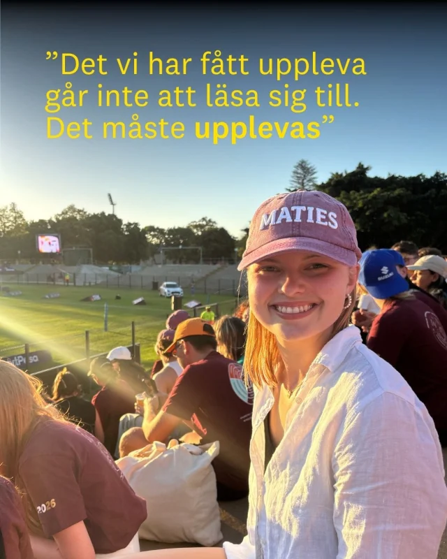 Tre veckor i Sydafrika – och nya perspektiv på idrott för livet 
🌍
Sigrid, som läser Coaching och Sport Management, har precis kommit hem från ett internationellt utbyte med Stellenbosch University.
Utbytet är en del av utbildningen och var faktiskt en av anledningarna till att hon valde att söka programmet.
– Det vi har fått uppleva går inte att läsa sig till, utan det måste upplevas, säger Sigrid.
🌍
Under resan fick studenterna både fördjupa sig i hur idrottssystem fungerar i olika delar av världen och uppleva det i praktiken, från föreläsningar till matcher, träning och möten med studenter från ett annat land.
– I Sverige ser vi ofta idrott som något för alla, med fokus på hälsa och gemenskap. I Sydafrika är fokus mer på prestation och elitnivå