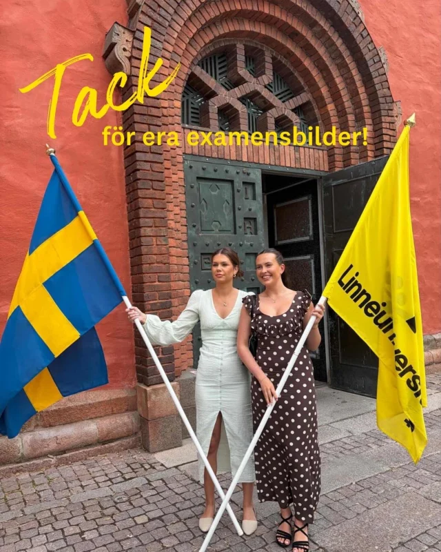 Tack till er som skickade in bilder från era avslutningar!

Vi har fått ta del av flera fina examensögonblick – från firande, blommor, vänner och stolta leenden. Här är ett urval som vi gärna vill dela vidare.

Stort grattis igen till alla er som tagit examen. Vi är så stolta över er och önskar er varmt lycka till med allt som väntar!