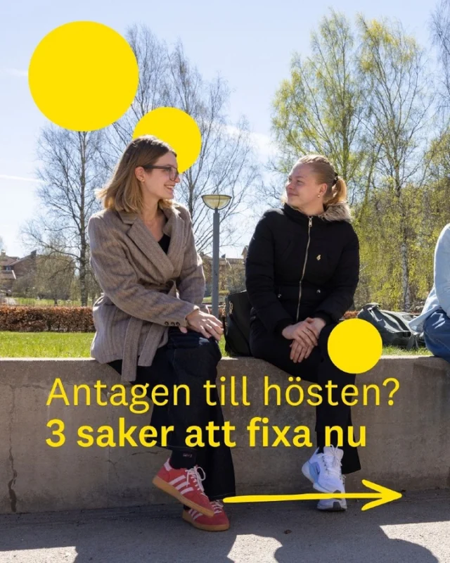 Har du blivit antagen till Linnéuniversitetet? Grattis!

För att behålla din plats behöver du tacka ja senast den 20 juli. Du lämnar ditt svar genom att logga in på antagning.se.

Om du ska flytta till Kalmar eller Växjö är det också bra att börja leta boende redan nu. På Lnu.se hittar du samlad information om olika boendealternativ för studenter. I Kalmar finns dessutom bostadsgaranti för nya studenter.

Planerar du att ta studiebidrag eller studielån kan du ansöka om studiemedel på csn.se. Vet du redan att du ska studera under hela läsåret kan du ansöka för både höst- och vårterminen samtidigt.

Och du, du behöver inte ordna allt på en gång. Börja med det viktigaste: tacka ja i tid och ta sedan ett steg i taget.